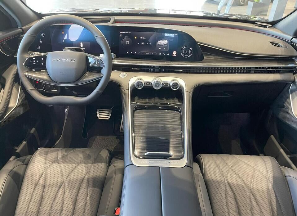 EXEED RX 2.0 AT (249 л.с.) 4WD
