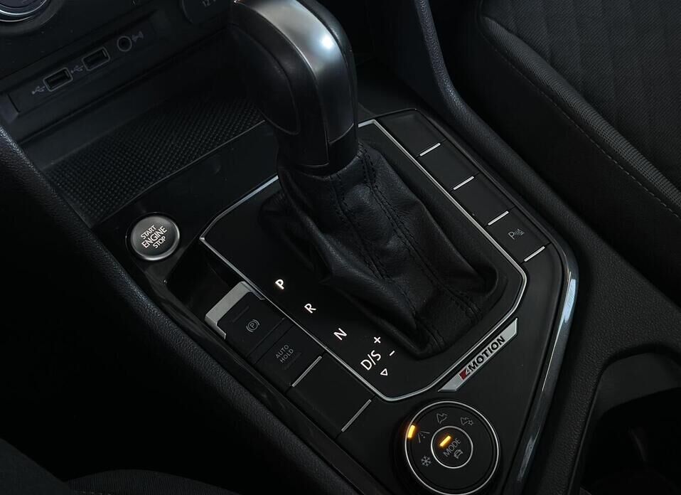 Volkswagen Tiguan, II 1.4 AMT (150 л.с.) 4WD