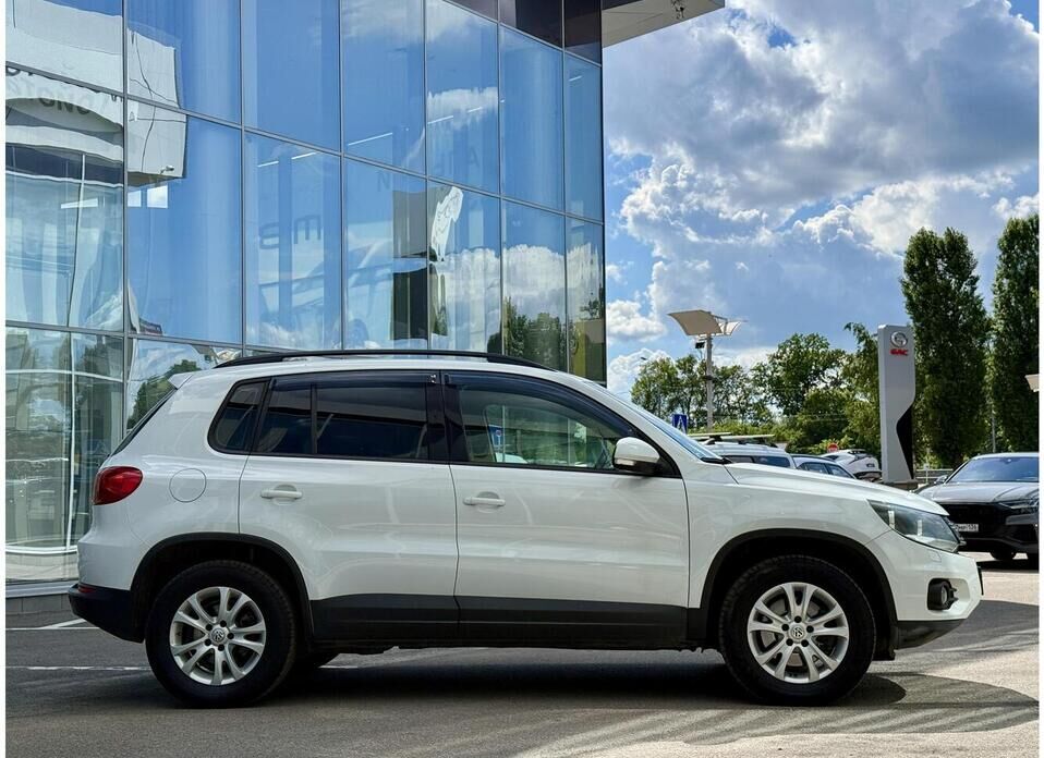 Volkswagen Tiguan, I Рестайлинг 2.0d AT (140 л.с.) 4WD