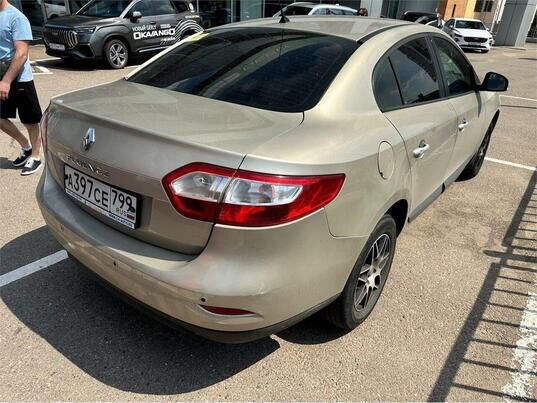 Renault Fluence, 2012&nbsp;г., 235&nbsp;153&nbsp;км