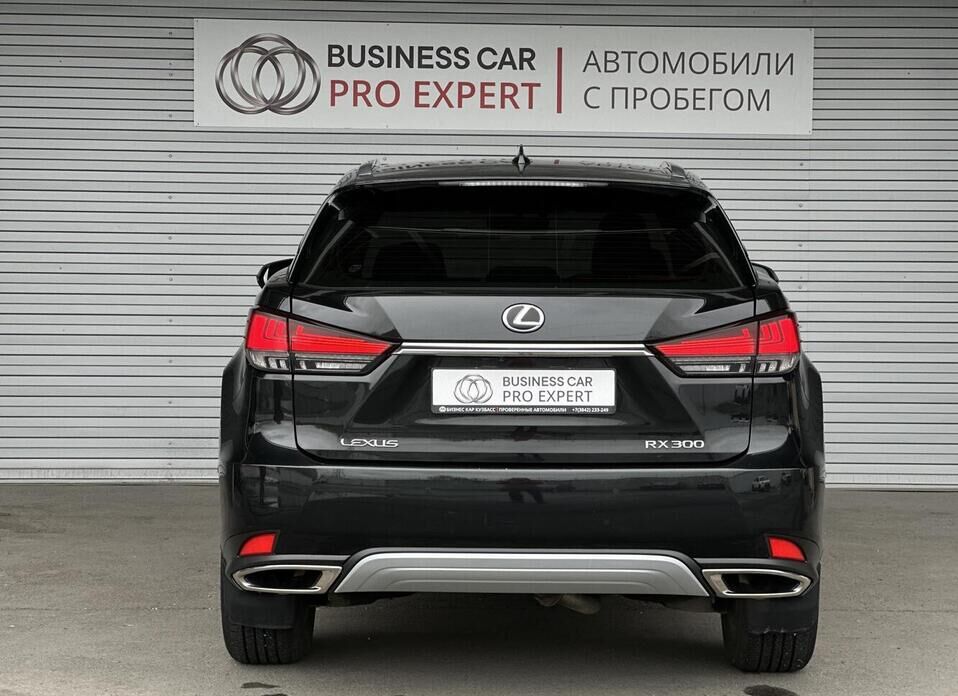 Lexus RX, IV Рестайлинг 300 2.0 AT (238 л.с.) 4WD