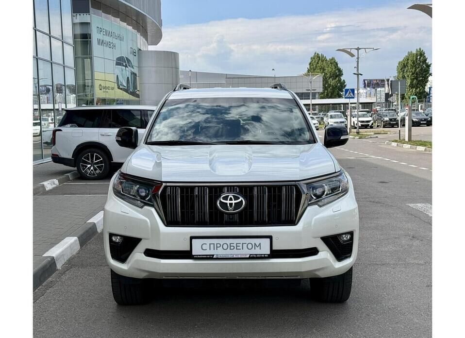 Toyota Land Cruiser Prado, 150 Series Рестайлинг 3 4.0 AT (249 л.с.) 4WD