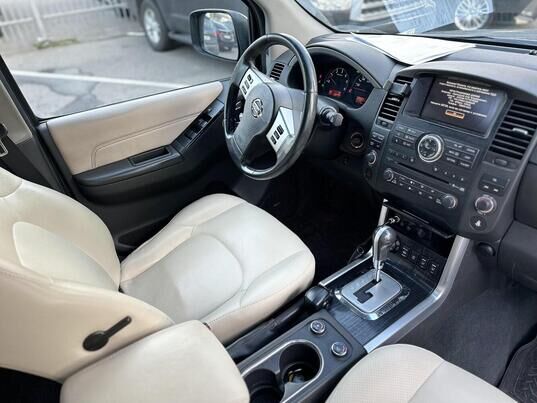Nissan Pathfinder, 2010 г., 305 904 км