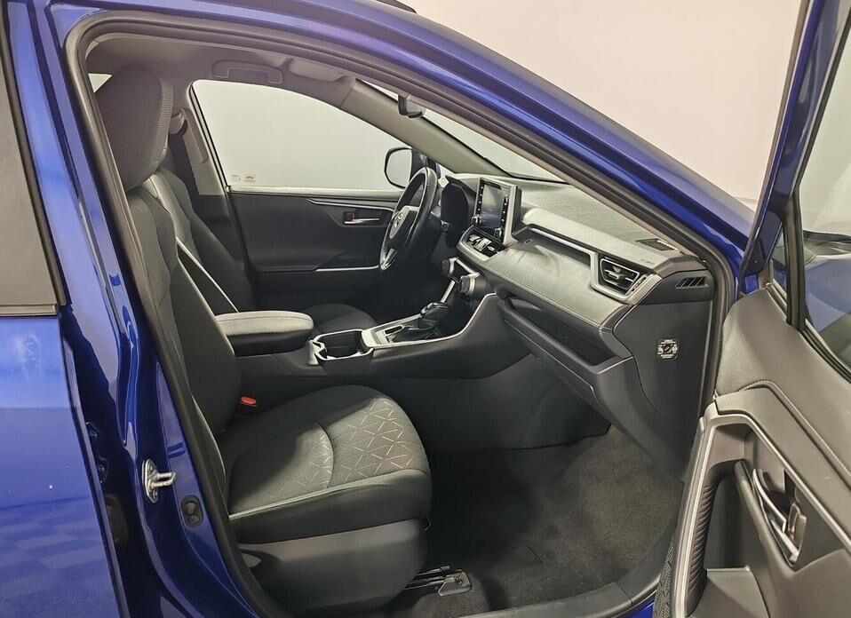 Toyota RAV4, V (XA50) 2.0 CVT (149 л.с.) 4WD