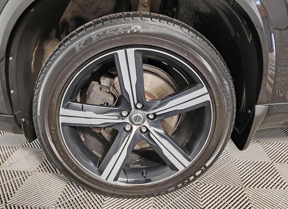 Volvo XC90, II 2.0d AT (235 л.с.) 4WD