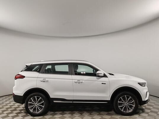 Geely Atlas Pro, 2023&nbsp;г., 50&nbsp;793&nbsp;км