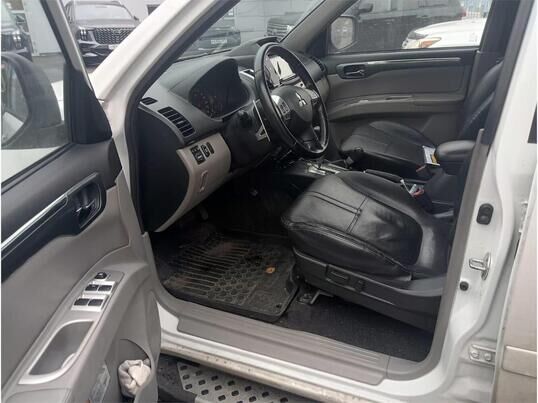 Mitsubishi Pajero Sport, II Рестайлинг, 2014 г., 250 243 км