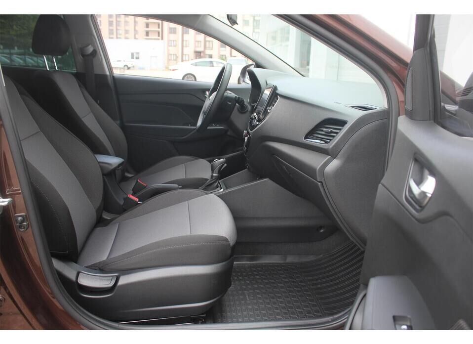 Hyundai Solaris 1.6 AT (123 л.с.)