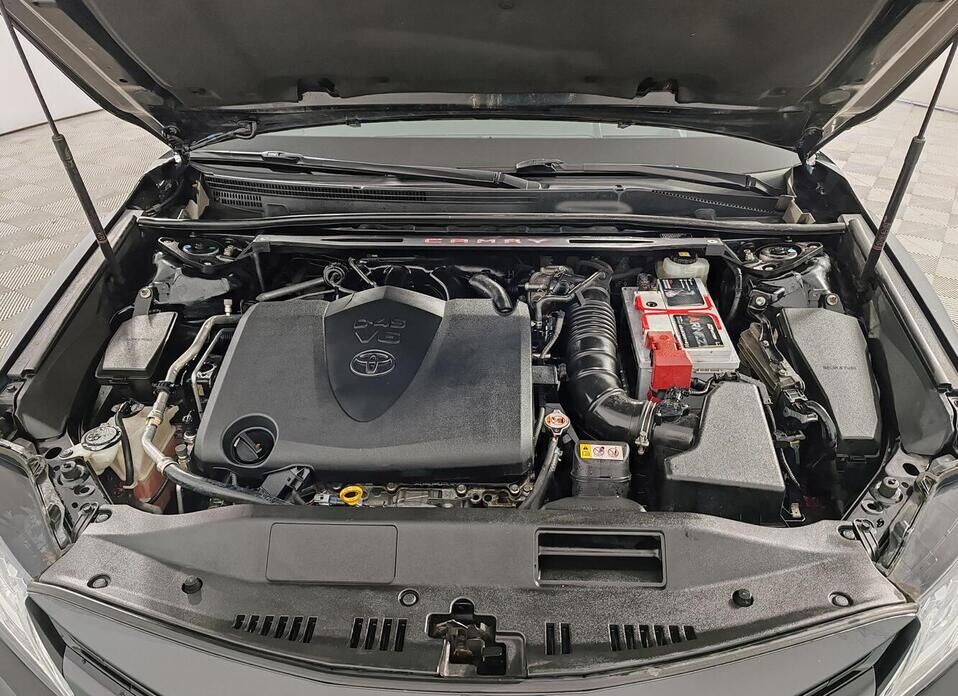 Toyota Camry, VIII (XV70) 3.5 AT (249 л.с.)