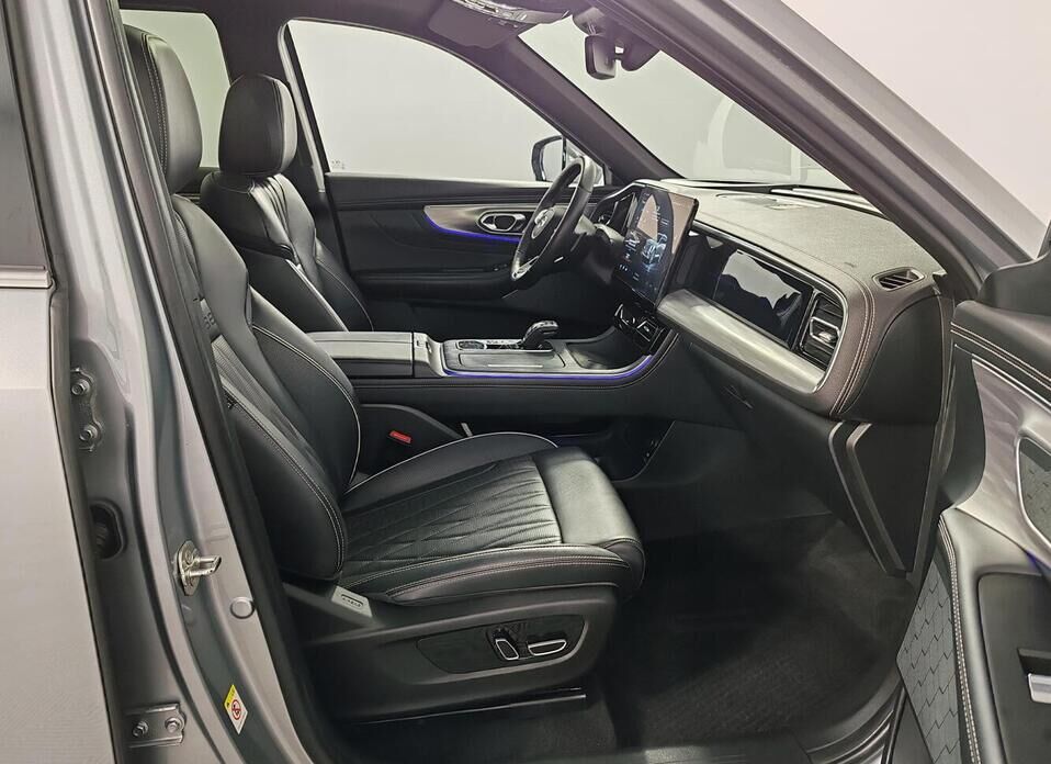 GAC GS8, II 2.0 AT (231 л.с.) 4WD