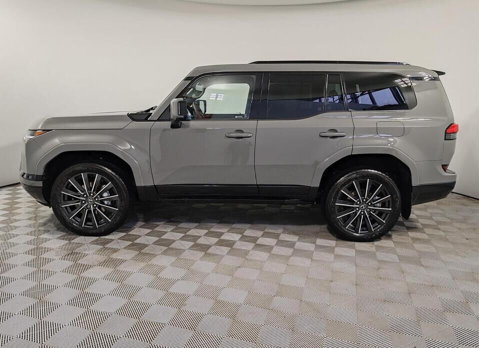 Lexus GX, III 550 3.4 AT (354 л.с.) 4WD