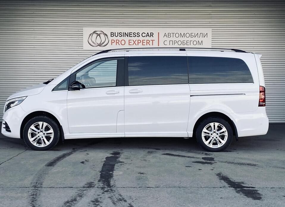 Mercedes-Benz V-Класс, III (W447) Рестайлинг 300 d длинный 2.0d AT (239 л.с.) 4WD