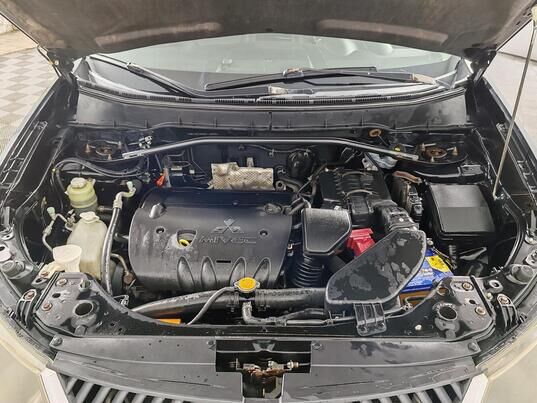 Mitsubishi Outlander, 2008&nbsp;г., 263&nbsp;355&nbsp;км