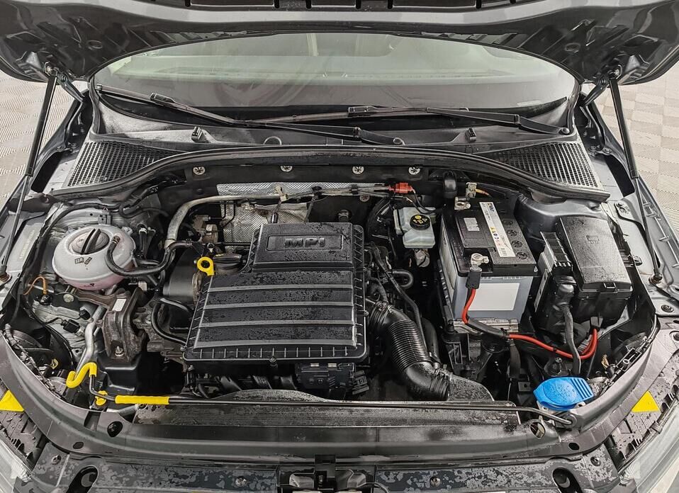 Skoda Octavia, III (A7) 1.6 MT (110 л.с.)