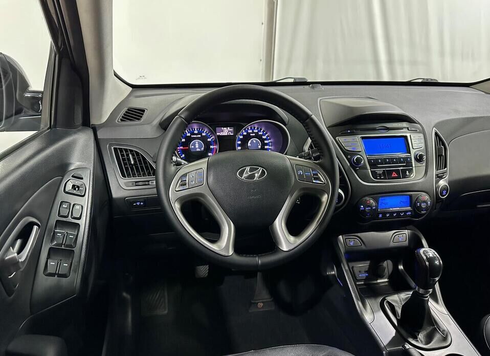 Hyundai ix35, I 2.0 MT (150 л.с.)