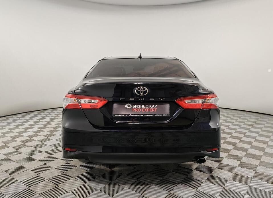 Toyota Camry, VIII (XV70) Рестайлинг 2.5 AT (200 л.с.)