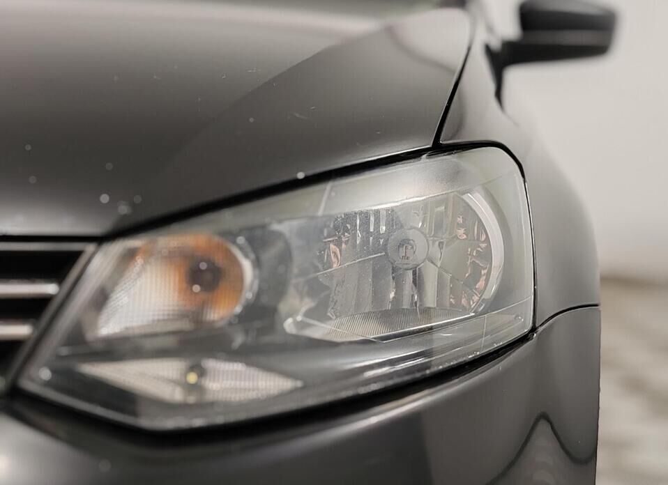 Volkswagen Polo, V 1.6 AT (105 л.с.)