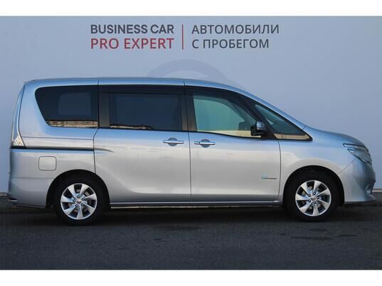 Nissan Serena, 2015 г., 204 030 км