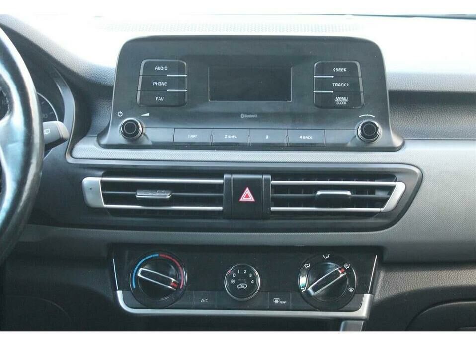 Kia Seltos 1.6 AT (123 л.с.)