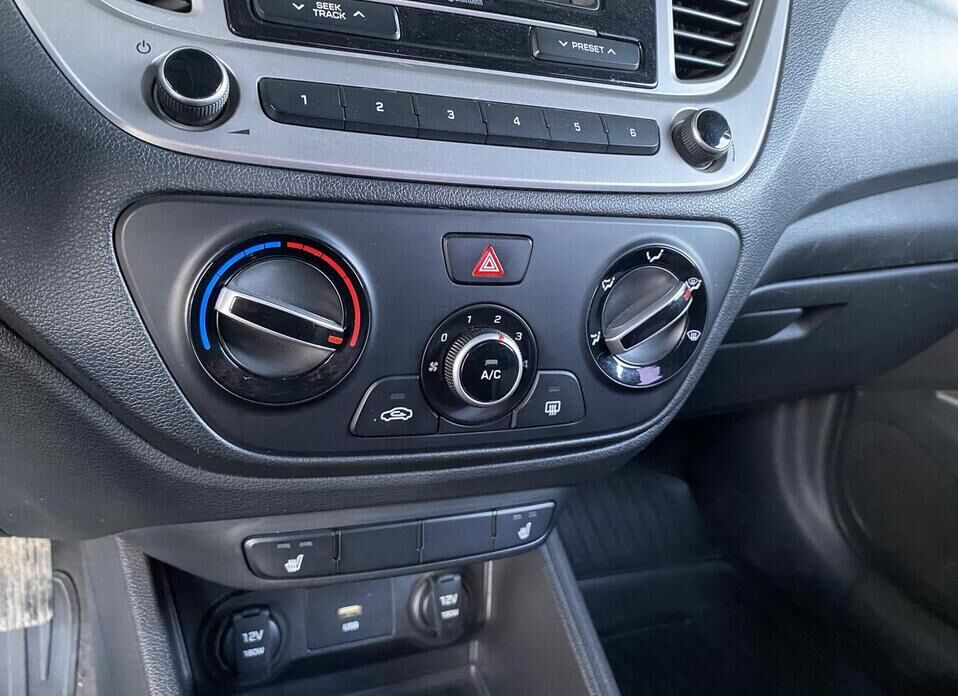 Hyundai Solaris, II Рестайлинг 1.6 MT (123 л.с.)