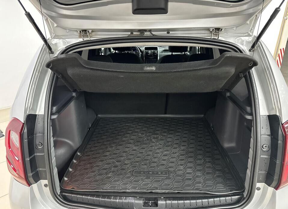 Renault Duster, I Рестайлинг 2.0 MT (143 л.с.) 4WD