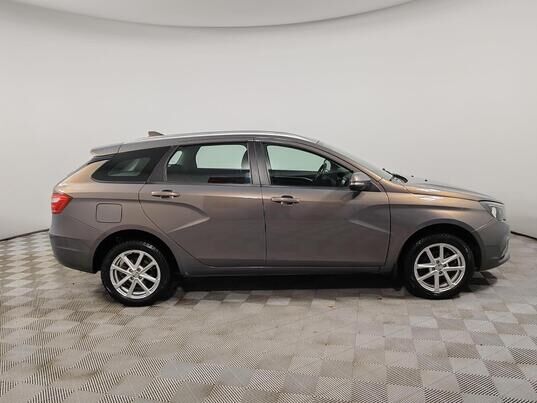 LADA (ВАЗ) Vesta, 2018&nbsp;г., 246&nbsp;143&nbsp;км