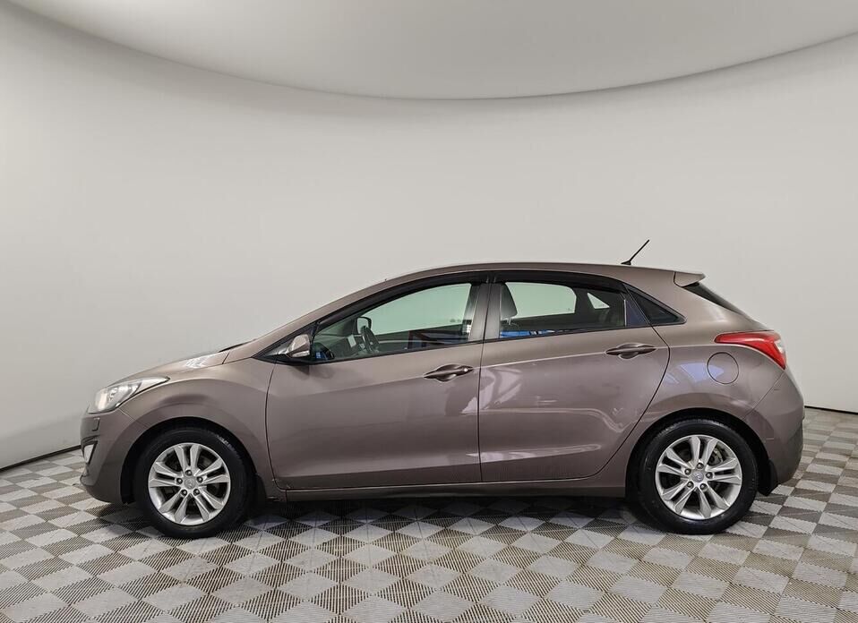 Hyundai i30, II 1.6 AT (130 л.с.)