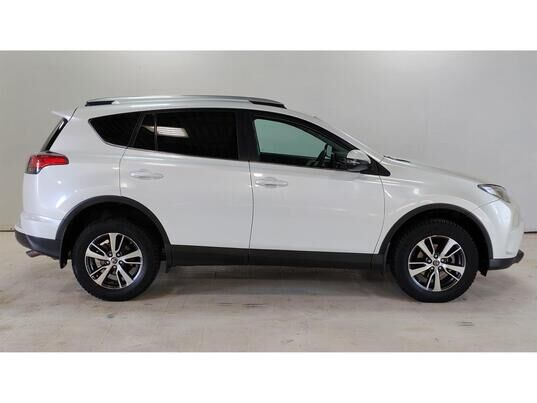 Toyota RAV4, 2018 г., 196 245 км