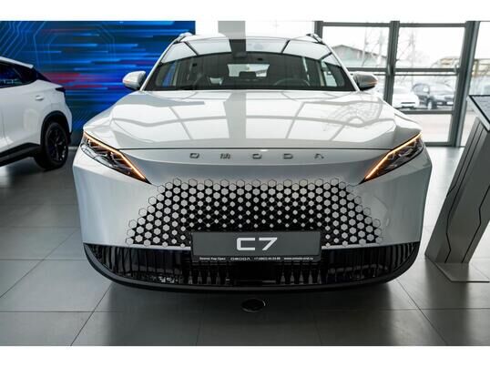 OMODA C7