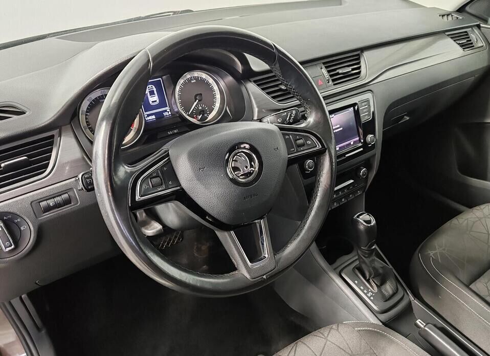 Skoda Rapid, I Рестайлинг 1.6 AT (110 л.с.)