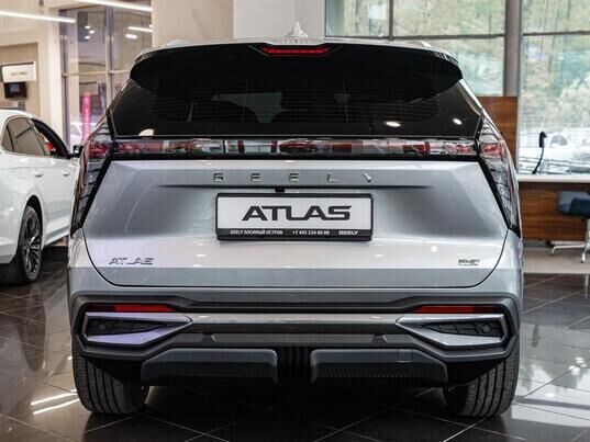 Geely Atlas, II Flagship