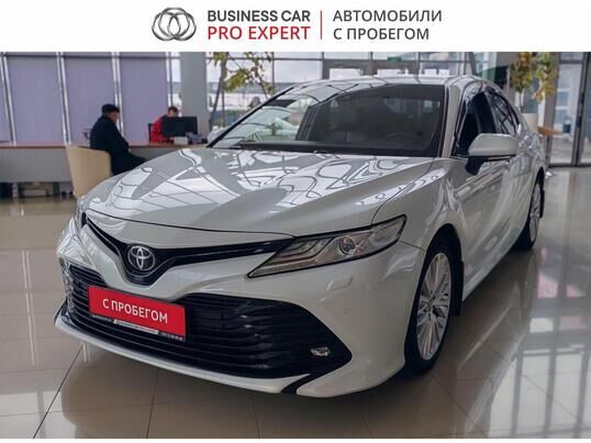 Toyota Camry, 2021&nbsp;г., 135&nbsp;169&nbsp;км