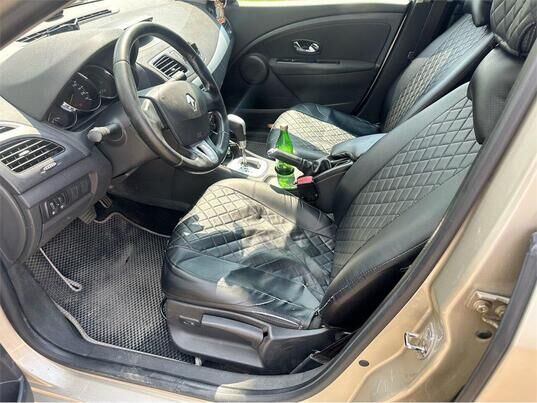 Renault Fluence, 2012&nbsp;г., 235&nbsp;153&nbsp;км