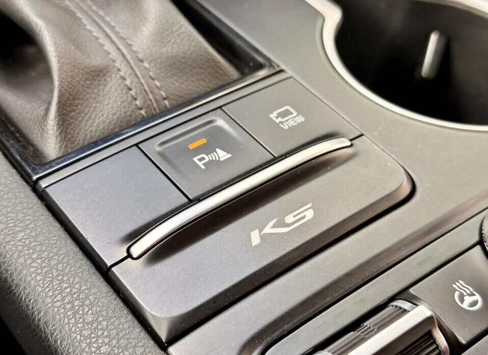 Kia K5, III 2.0 AT (150 л.с.)