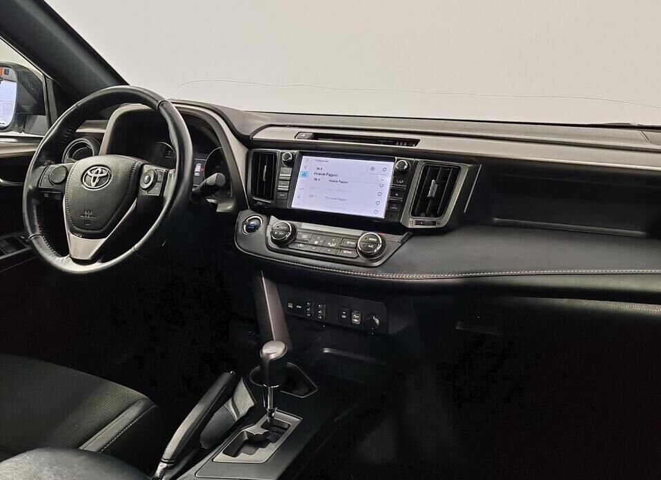 Toyota RAV4, IV (CA40) Рестайлинг 2.5 AT (180 л.с.) 4WD