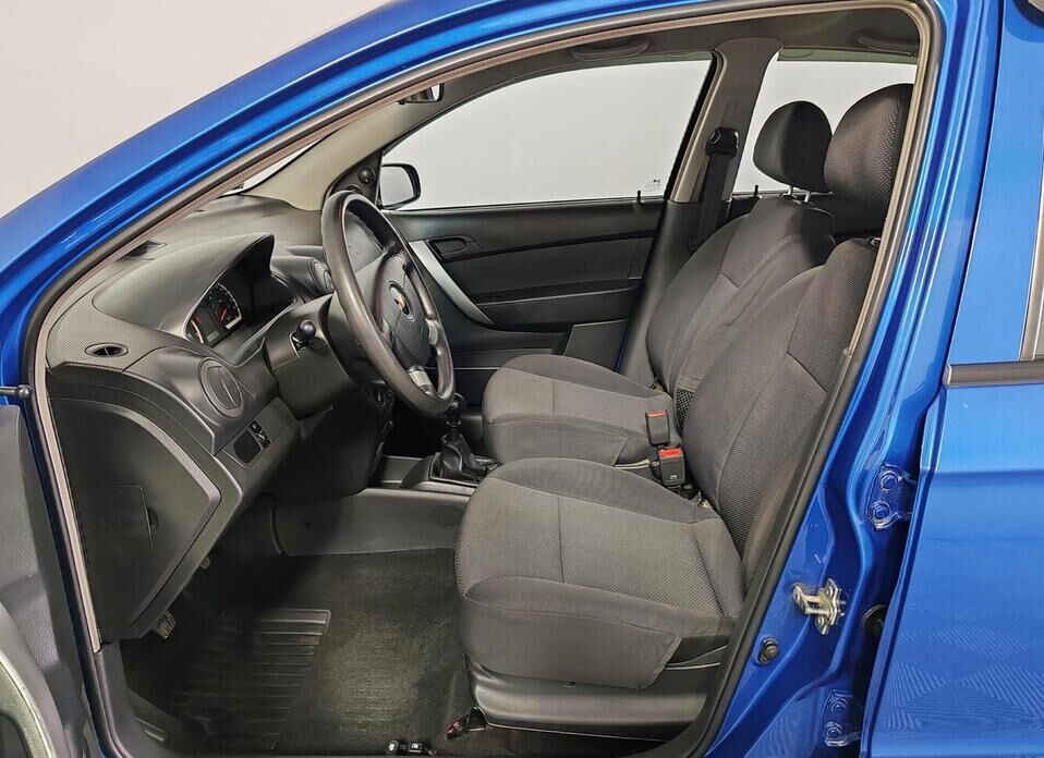 Chevrolet Aveo, I Рестайлинг 1.4 MT (101 л.с.)