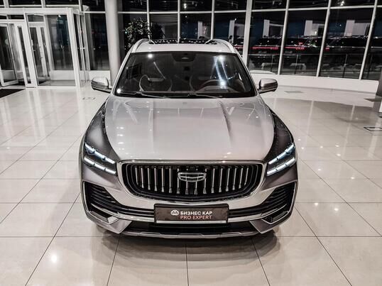 Geely Monjaro, 2023&nbsp;г., 55&nbsp;980&nbsp;км