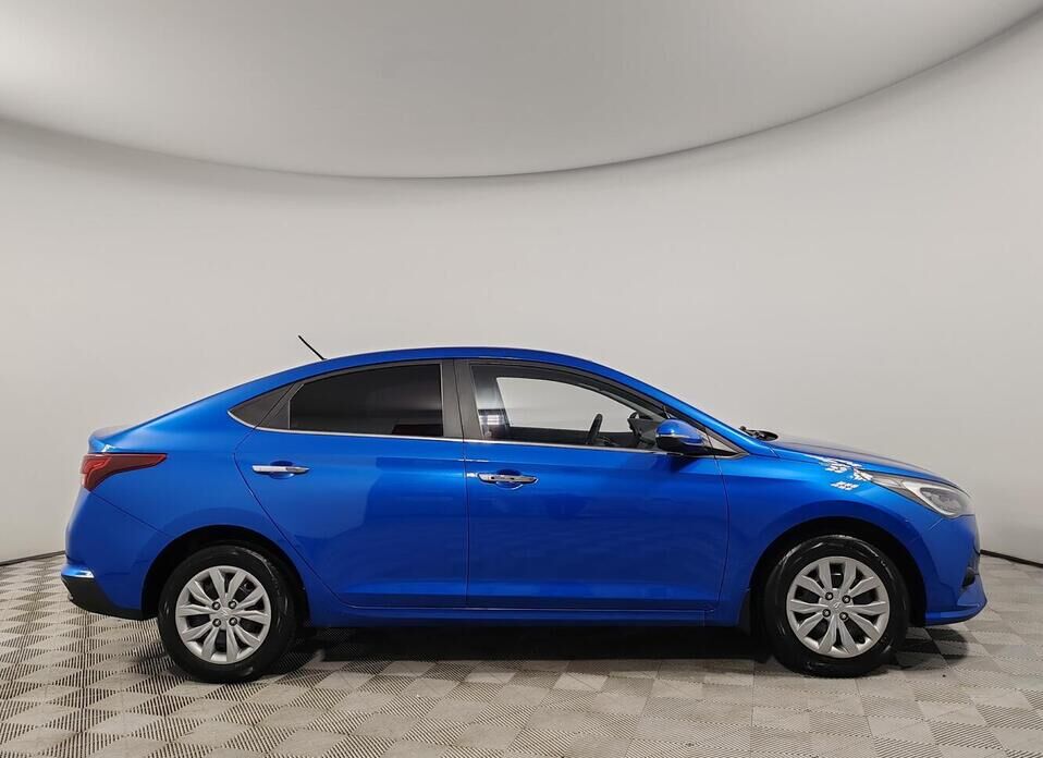 Hyundai Solaris, II 1.6 AT (123 л.с.)