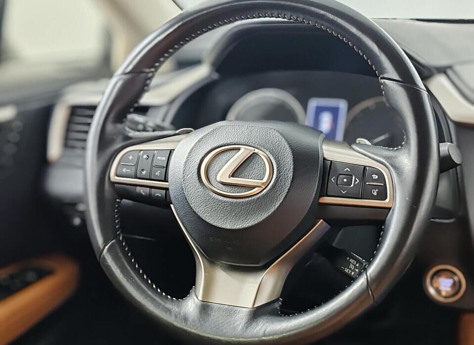 Lexus RX, IV Рестайлинг 300 2.0 AT (238 л.с.)