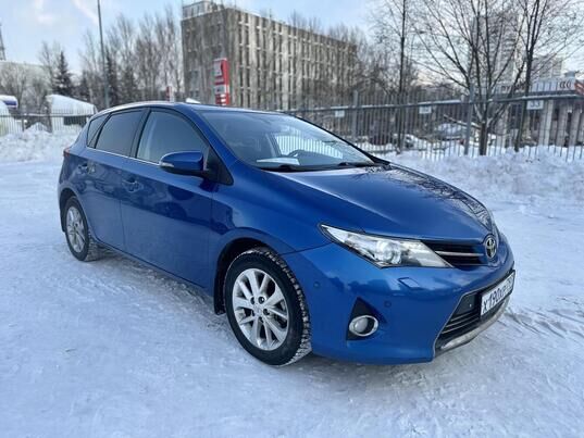 Toyota Auris, 2013&nbsp;г., 146&nbsp;941&nbsp;км