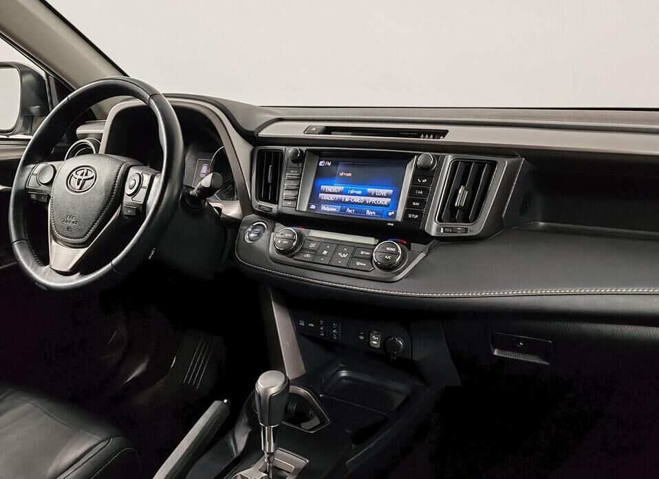 Toyota RAV4, IV (CA40) Рестайлинг 2.0 CVT (146 л.с.) 4WD