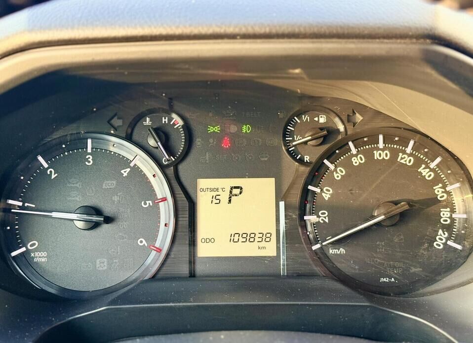 Toyota Land Cruiser Prado, 150 Series Рестайлинг 2 2.8d AT (177 л.с.) 4WD