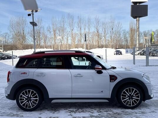 MINI Countryman, 2018&nbsp;г., 93&nbsp;245&nbsp;км