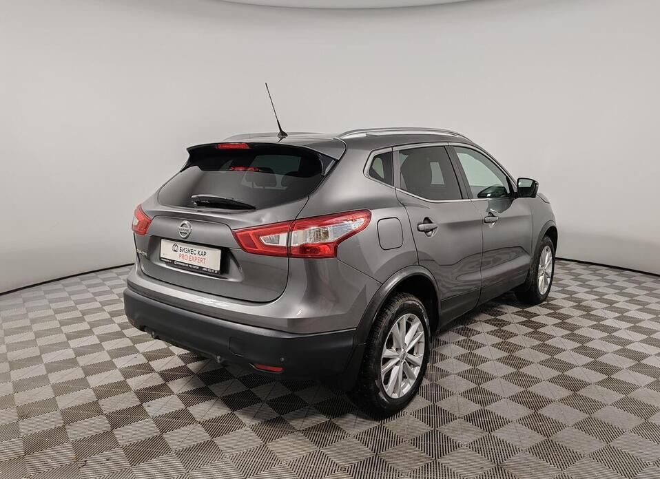 Nissan Qashqai, II 2.0 CVT (144 л.с.)