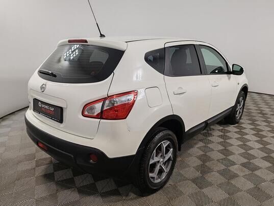 Nissan Qashqai, 2011 г., 126 401 км