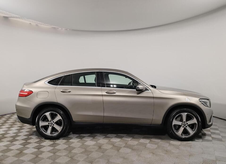 Mercedes-Benz GLC Coupe, I (C253) 250 2.0 AT (211 л.с.) 4WD