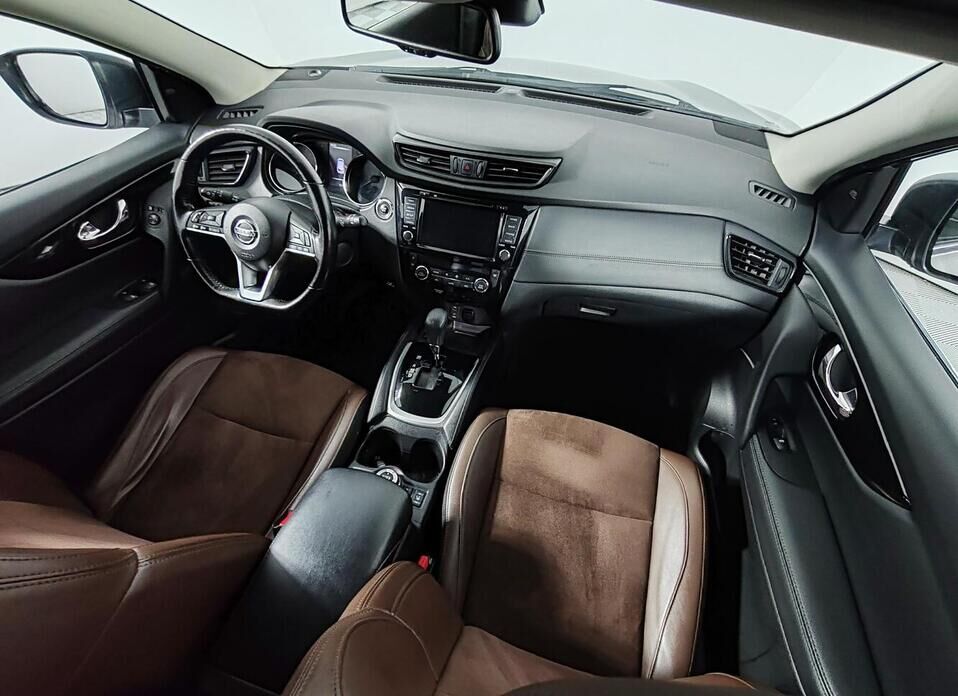 Nissan Qashqai, II Рестайлинг 2.0 CVT (144 л.с.) 4WD