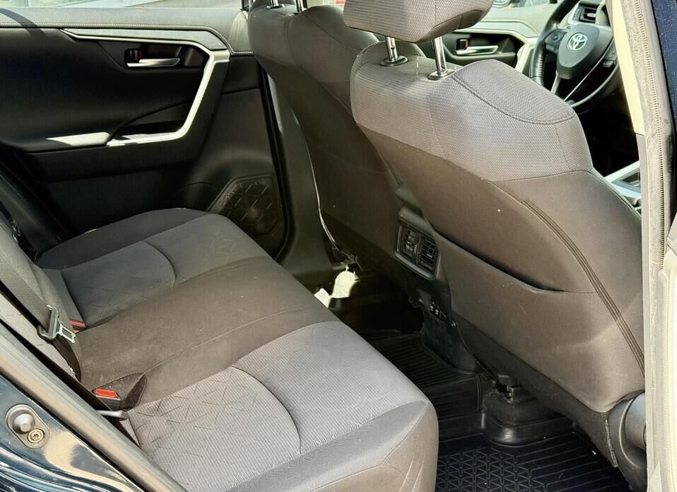 Toyota RAV4, V (XA50) 2.0 CVT (149 л.с.)
