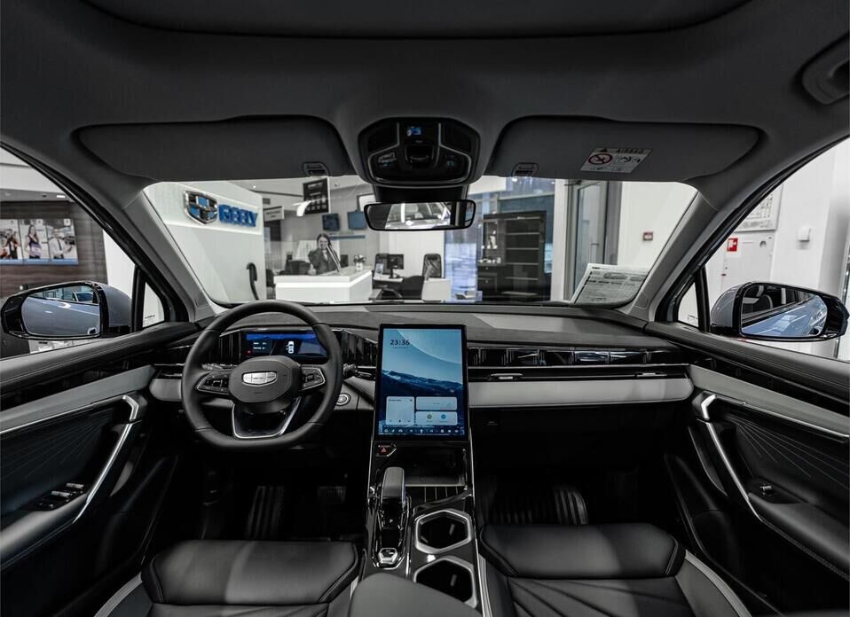 Geely Atlas, II 1.5 AMT (147 л.с.)