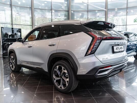 Geely Atlas, II Flagship